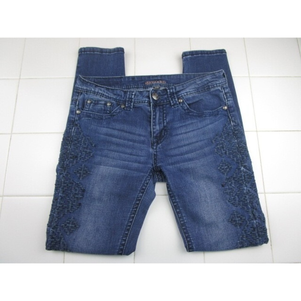 Shyanne Anne Jeans Women's Size 26 Reg Skinny Cowgirl Embellishment Pattern
